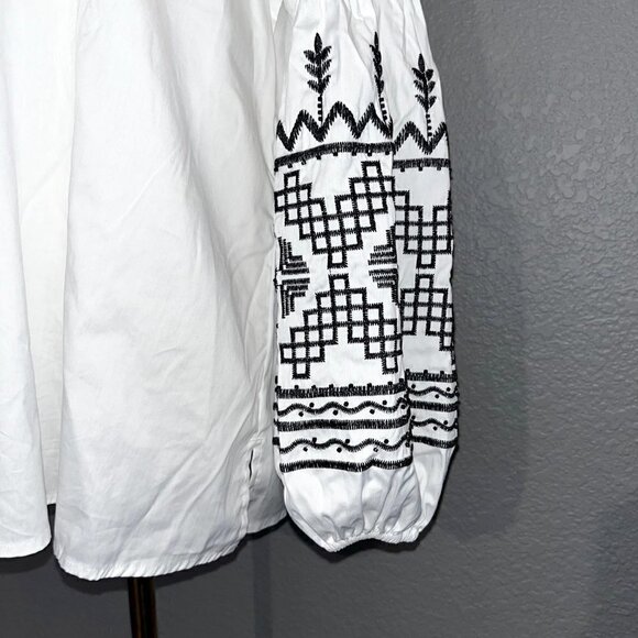 CHICO'S White Tunic with Black Embroidery & Beading - Johnny Was Style -EUC  10 - Picture 3 of 12